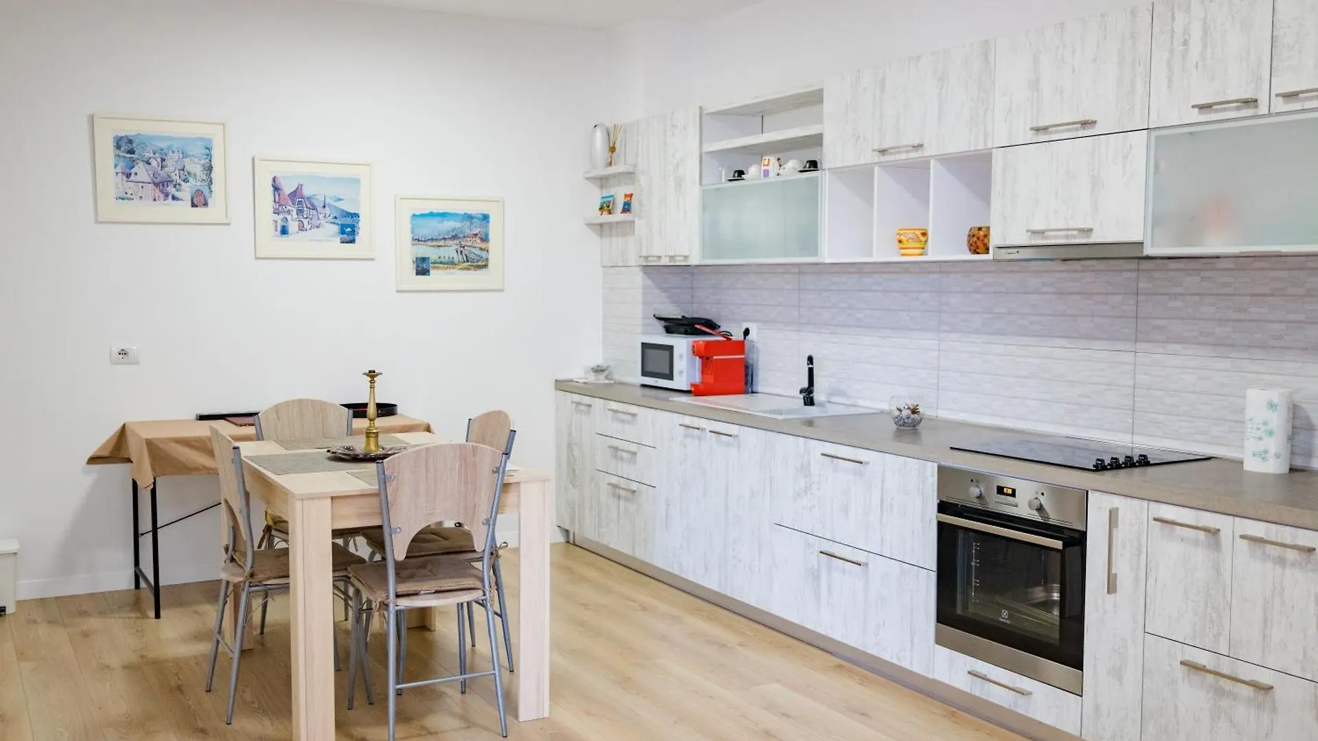 Apartment Modern Oasis Near Park & Stadium Tirana