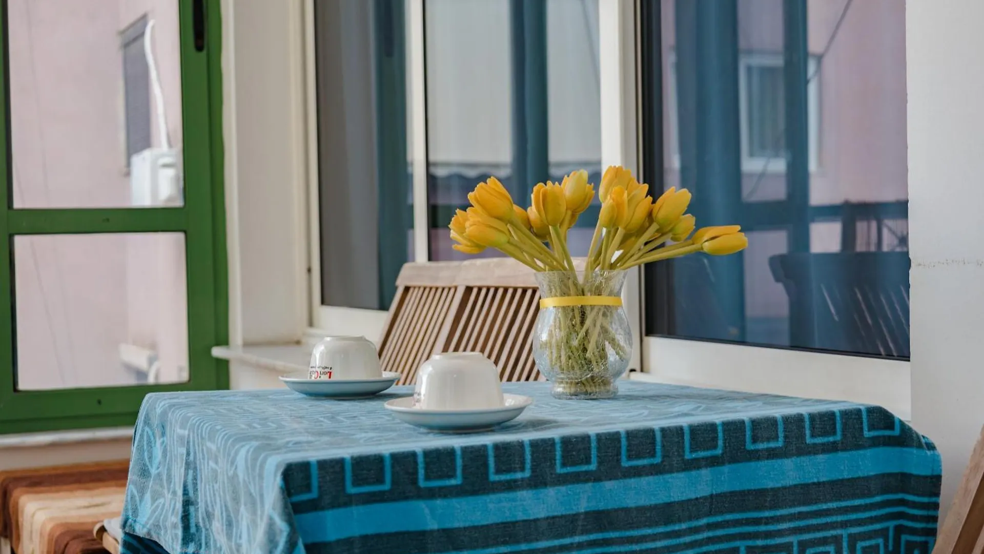Apartment Modern Oasis Near Park & Stadium Tirana