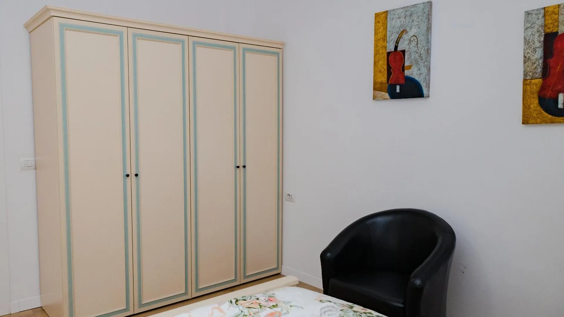 Apartment Modern Oasis Near Park & Stadium Tirana